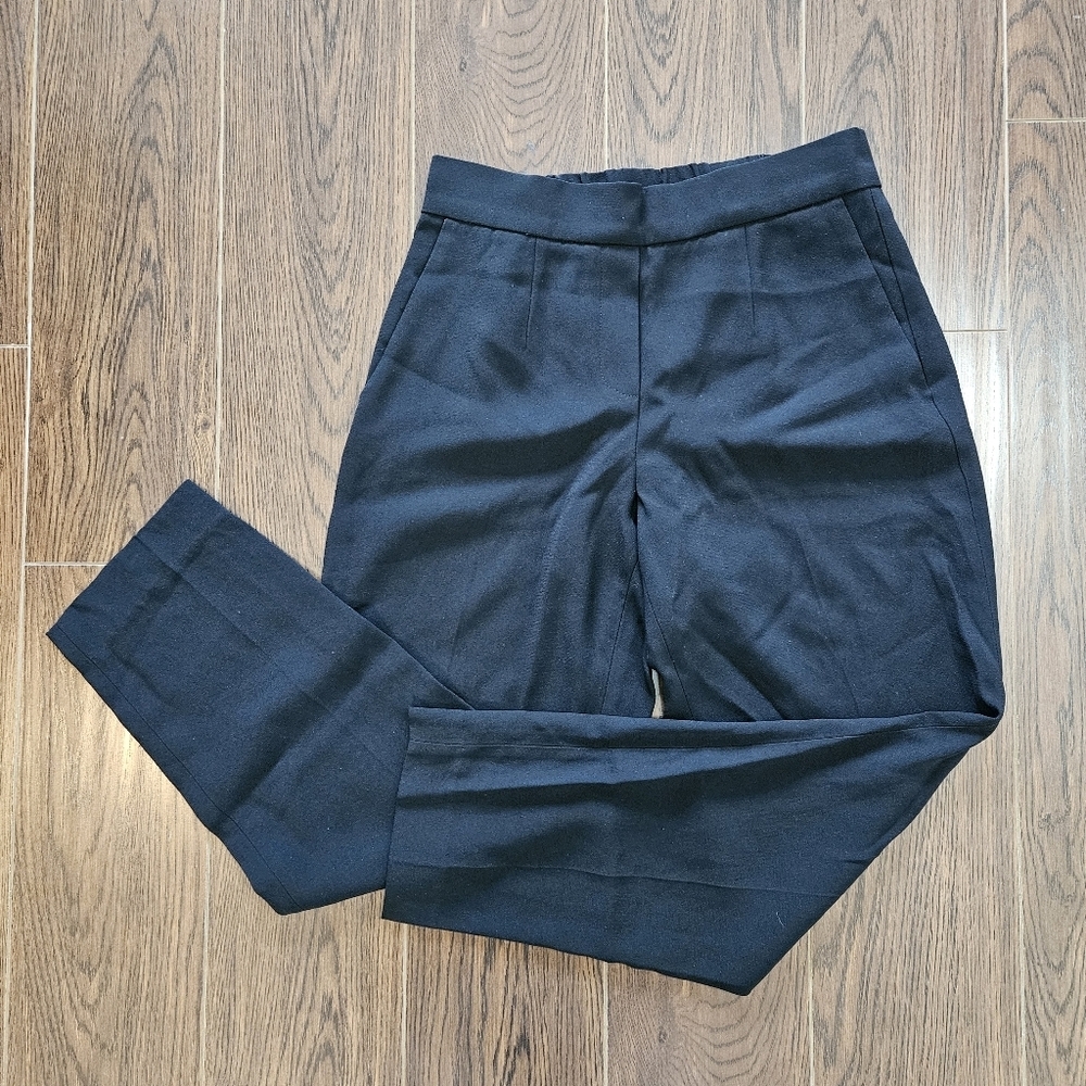 Aritzia Babaton Conan Cropped Pant Mid Rise Black Size 2